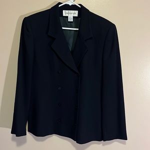 Jones New York Women's Navy Blue Blazer - Size 10. Wool.
